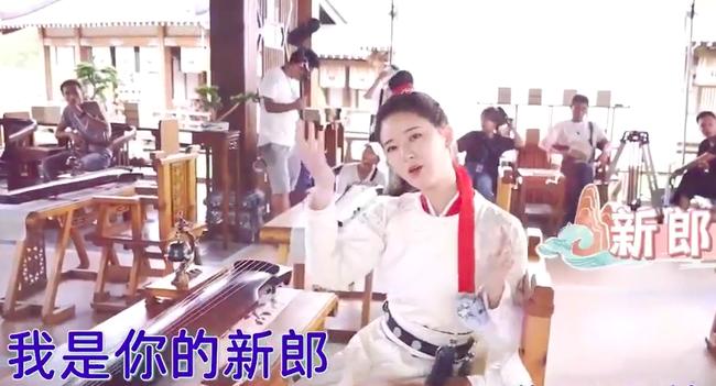 Clip Triệu Lộ Tư múa may đập tan tin đồn chảnh chọe, thủ đoạn-8