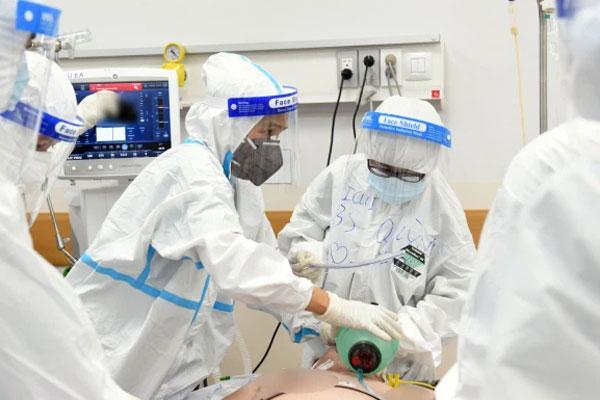 Một cuộc giằng co với tử thần-1