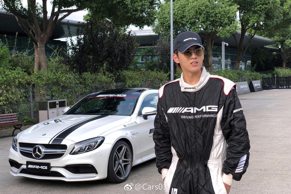 206 triệu USD của Ngô Diệc Phàm trước khi phải bán tháo-1