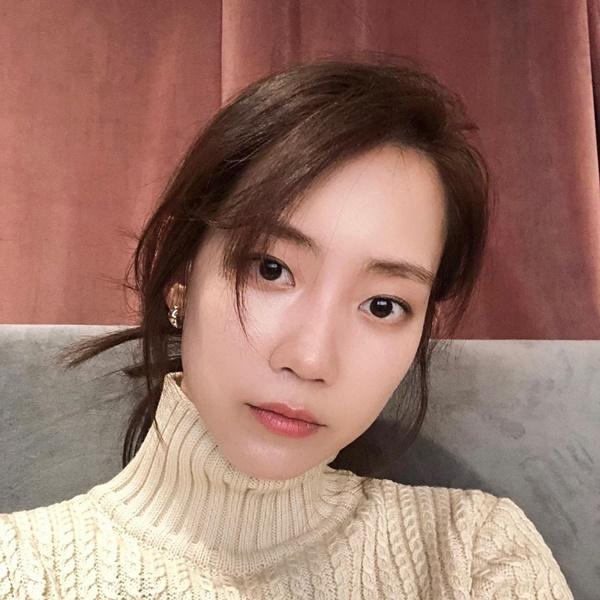 Nhan sắc sao nữ đóng vai người Việt Nam-10