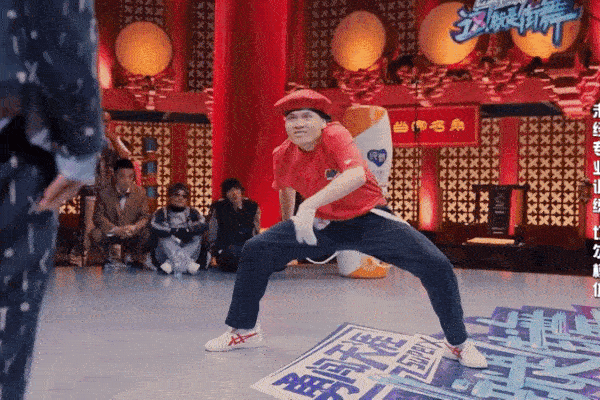 Dancer người Việt bị stress vì thành viên nhóm EXO-1