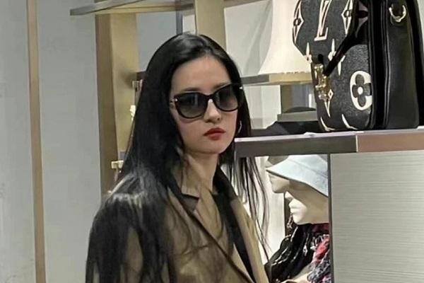 Lưu Diệc Phi múa kiếm năm 17 tuổi: Đẹp như tiên giáng trần-8