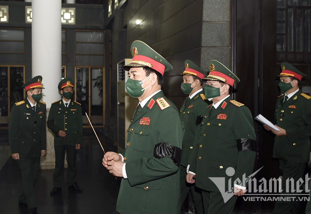Lãnh đạo Đảng, Nhà nước viếng Đại tướng Phùng Quang Thanh-9