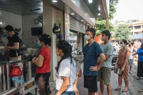 Hà Nội công bố 19 quận, huyện, thị xã được bán hàng ăn, uống mang về-1