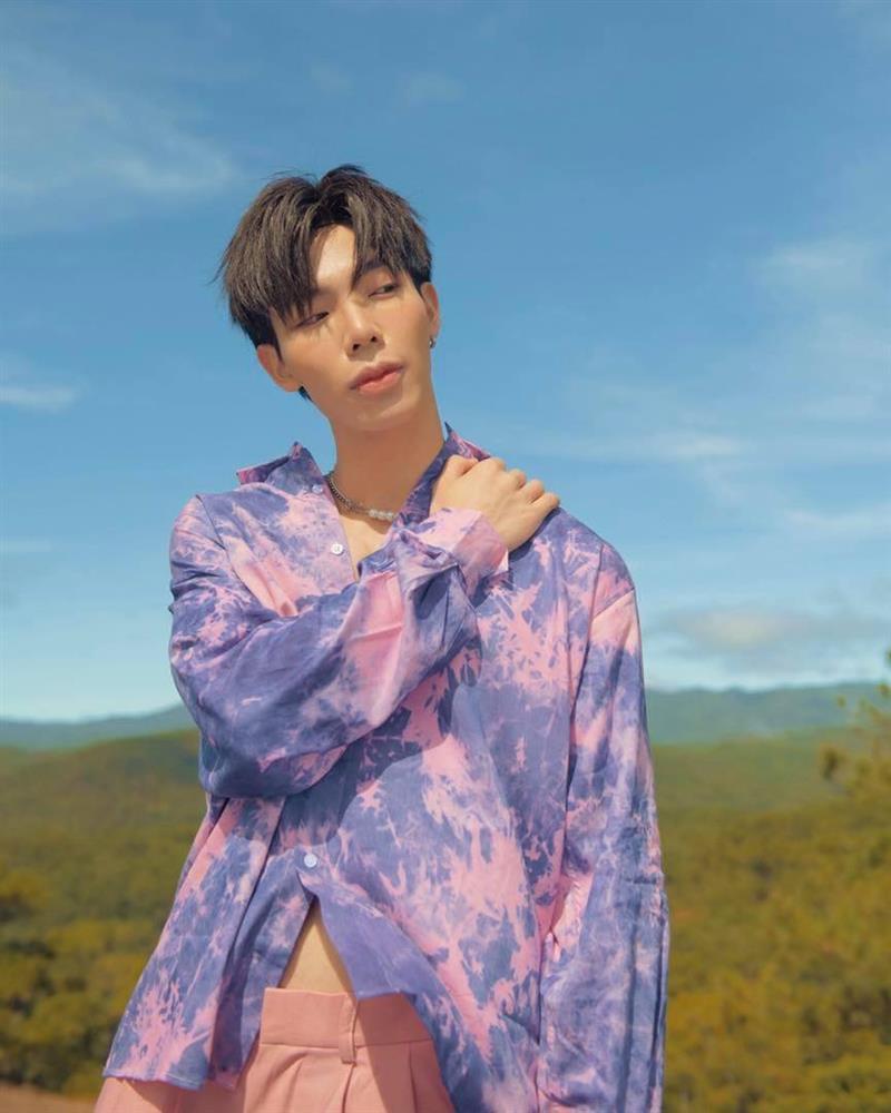 Erik hốc hác, hom hem do giảm cân hay dao kéo quá đà?-2