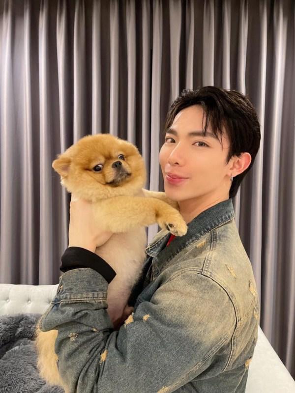 Erik hốc hác, hom hem do giảm cân hay dao kéo quá đà?-7