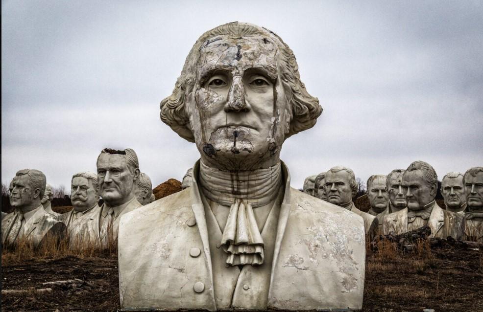 Cánh đồng kỳ lạ chứa 42 tượng bán thân các đời Tổng thống Mỹ-3