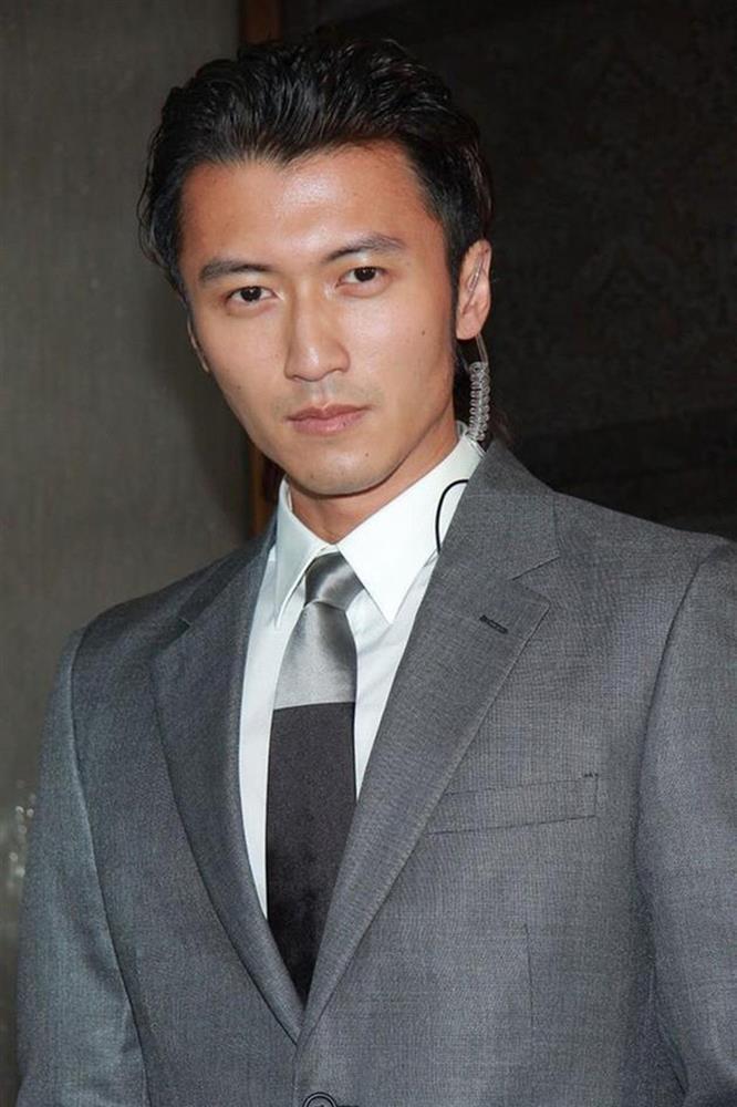 Trương Bá Chi bôi nhọ Tạ Đình Phong, cố thể hiện người mẹ tốt?-3