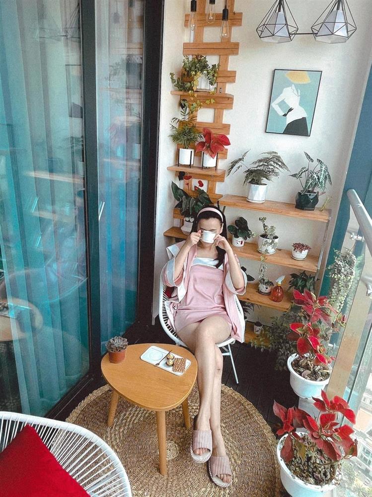 Lên phim thảm họa, đồ ngủ của Phương Oanh ngoài đời khác bọt-6