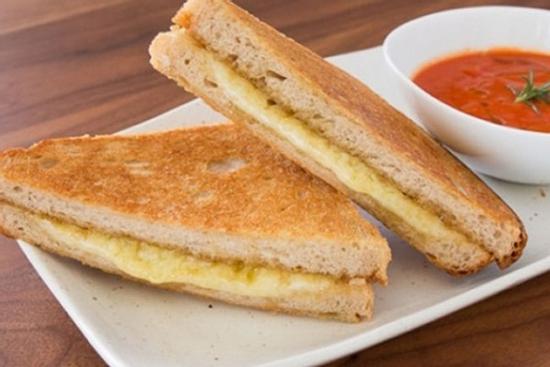 Món sandwich trứng cho bữa sáng