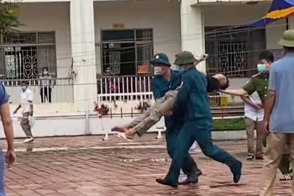 Tin giả vụ tiêm vaccine Sinopharm phải cấp cứu: Ai đăng clip?-1