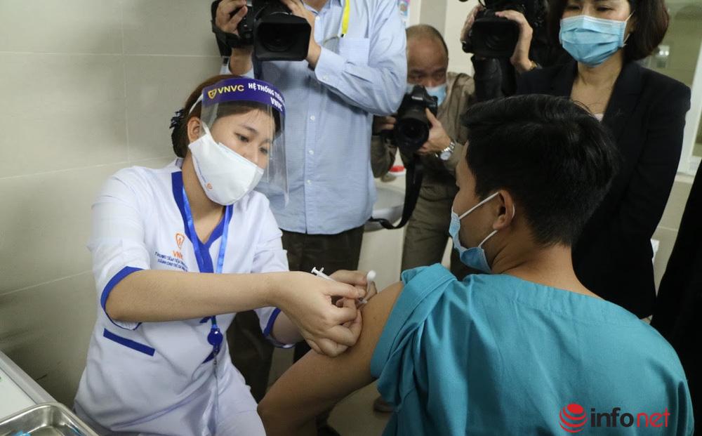 Người không chịu tiêm vắc xin Covid-19, để lây bệnh có thể bị phạt tù-1