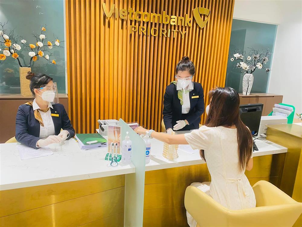 Thủy Tiên công khai sao kê tại ngân hàng: Đúng 177 tỷ đồng-7