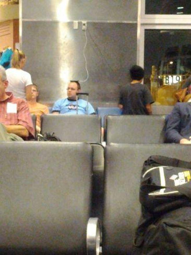 Cách đi ra sân bay thế nào cho ngầu của những kẻ khác người!-4