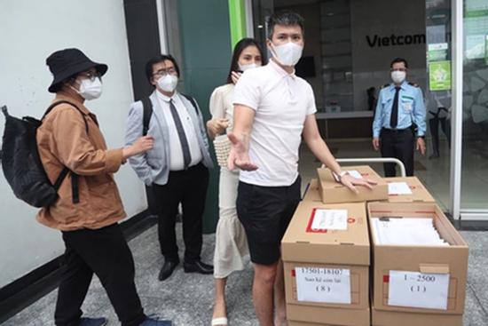 Chuyên gia tội phạm học: Thủy Tiên công bố sao kê là khôn ngoan