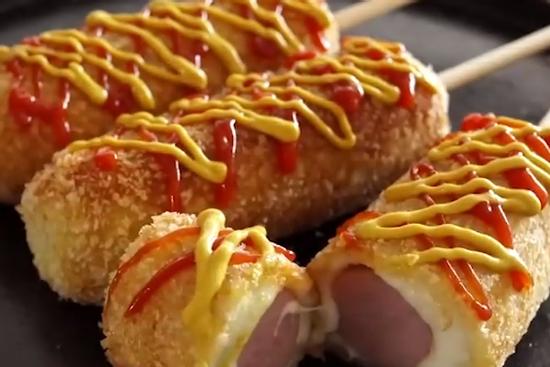 Mẹo làm hotdog phô mai từ bánh mì sandwich