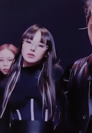 Nữ dancer Hàn được săn són vì đẹp hơn cả idol-1