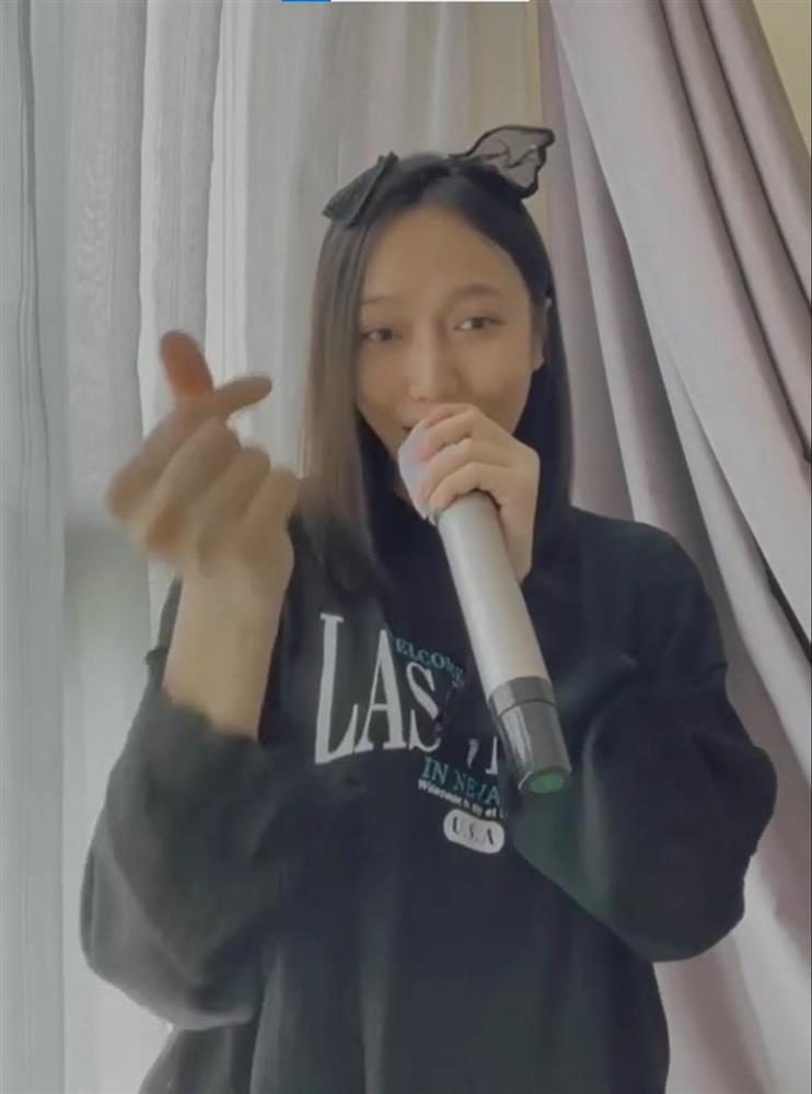 Diệu Nhi tự tin khoe bụng hậu sinh con khi cover LALISA-3