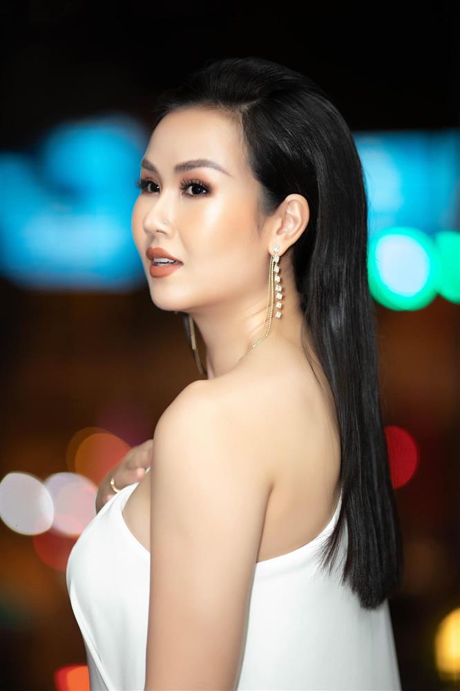 Góc khuất Võ Hạ Trâm: Liệu quyết định đúng khi có con?-3