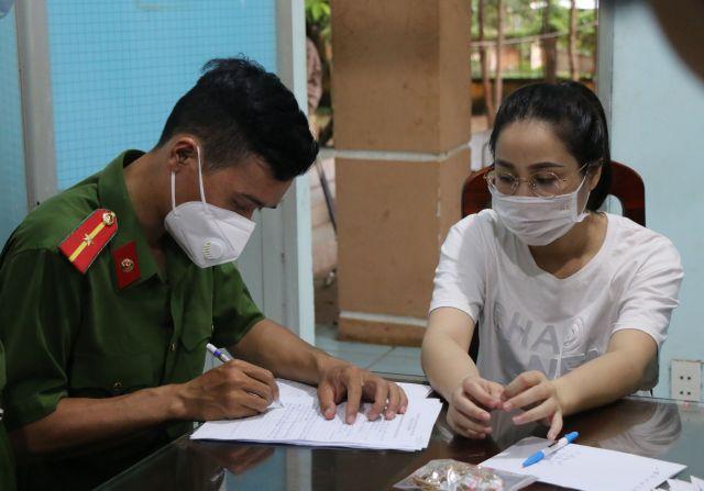 Kẻ trộm 2.380 nhẫn vàng: Tỏ vẻ đàng hoàng, chồng chơi tiền ảo-3