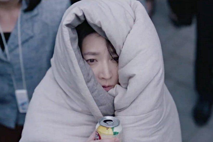 Lee Young Ae đóng vai kẻ lập dị-2