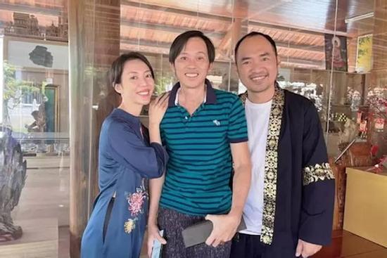 Tiến Luật hé lộ 1 điều trong nhà thờ 100 tỷ của NS Hoài Linh?