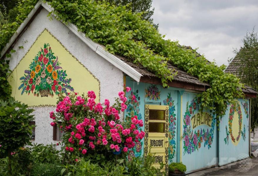 Ngôi làng cổ tích ngập tràn sắc hoa ở Ba Lan-5