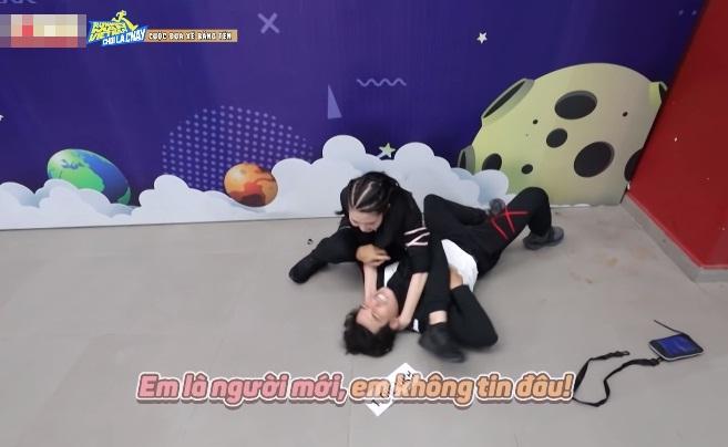 Running Man tập 1: Thúy Ngân bị phũ, Jack đỉnh vẫn không thắng-13