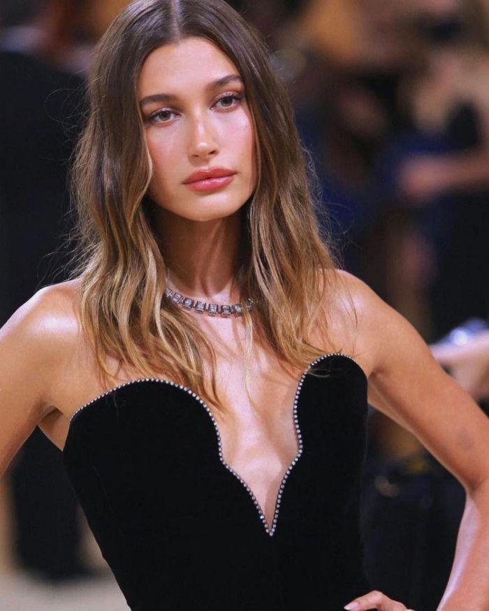 Những món nữ trang đắt giá nhất sự kiện thời trang Met Gala 2021-1