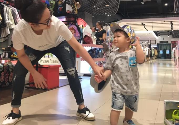 Nhật Kim Anh khóc mừng sinh nhật con, nhắc đến chồng cũ-6