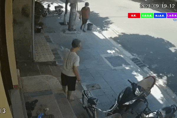 Thấy người yêu ngồi với trai, shipper gọi 1 cuộc hút 3 triệu lượt xem-3