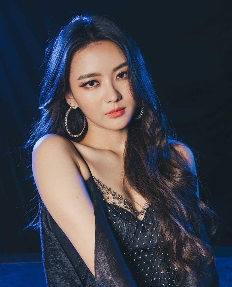 Hai nữ diễn viên Tuổi Nổi Loạn bị quay lén-1