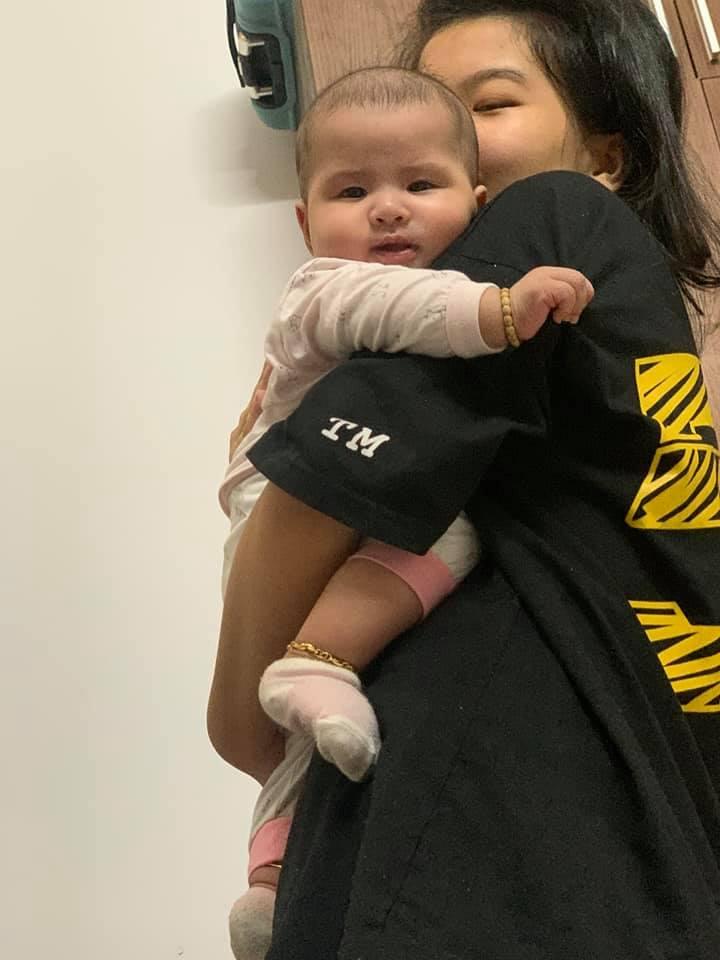 Thêm ảnh trực diện con gái Jack, chuẩn khuôn bố in ra-1