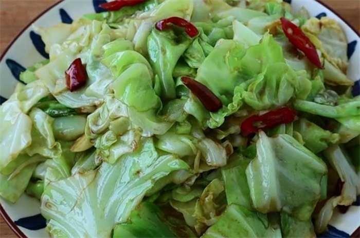 Bắp cải xào kiểu Trung Hoa, bảo đảm giòn ngon mà cực lạ miệng-4