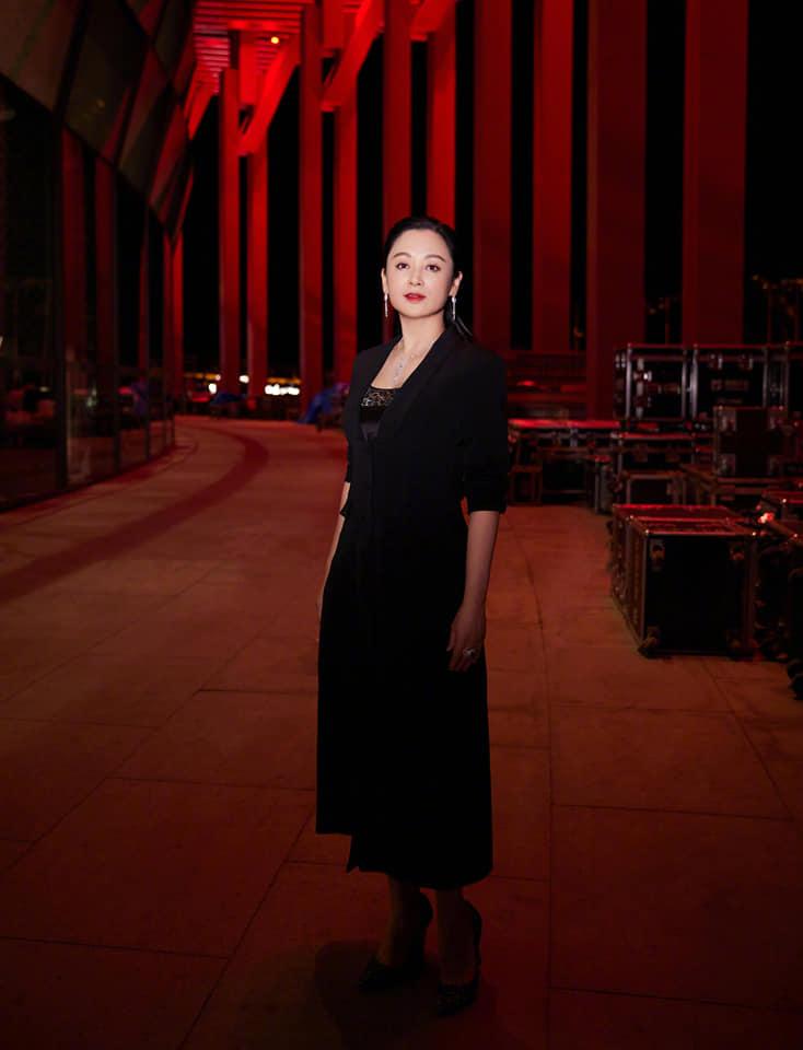 Điêu Thuyền đẹp nhất màn ảnh trông ra sao ở tuổi 52?-6