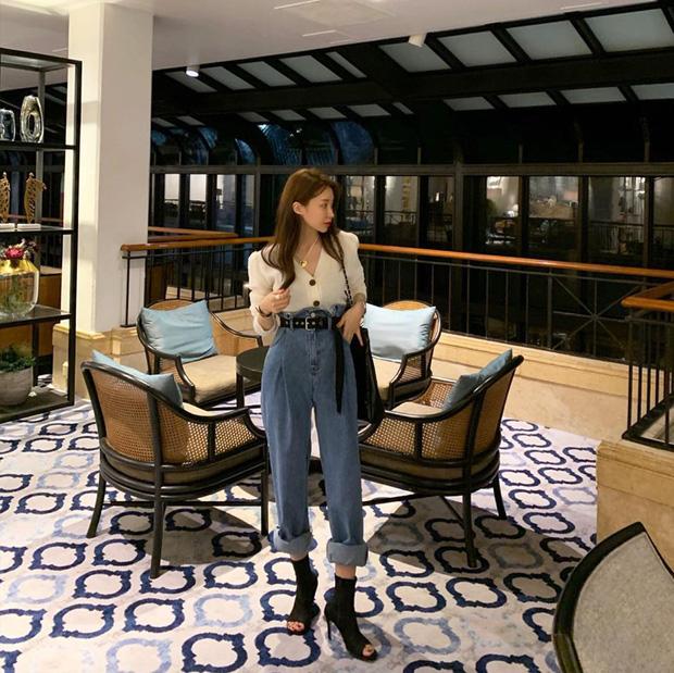 Công thức mix đồ với quần jeans giúp chị em tôn dáng-7