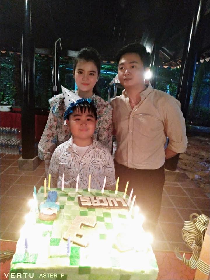 Bà Phương Hằng lần đầu khoe ảnh chụp cận mặt cùng 6 con-11