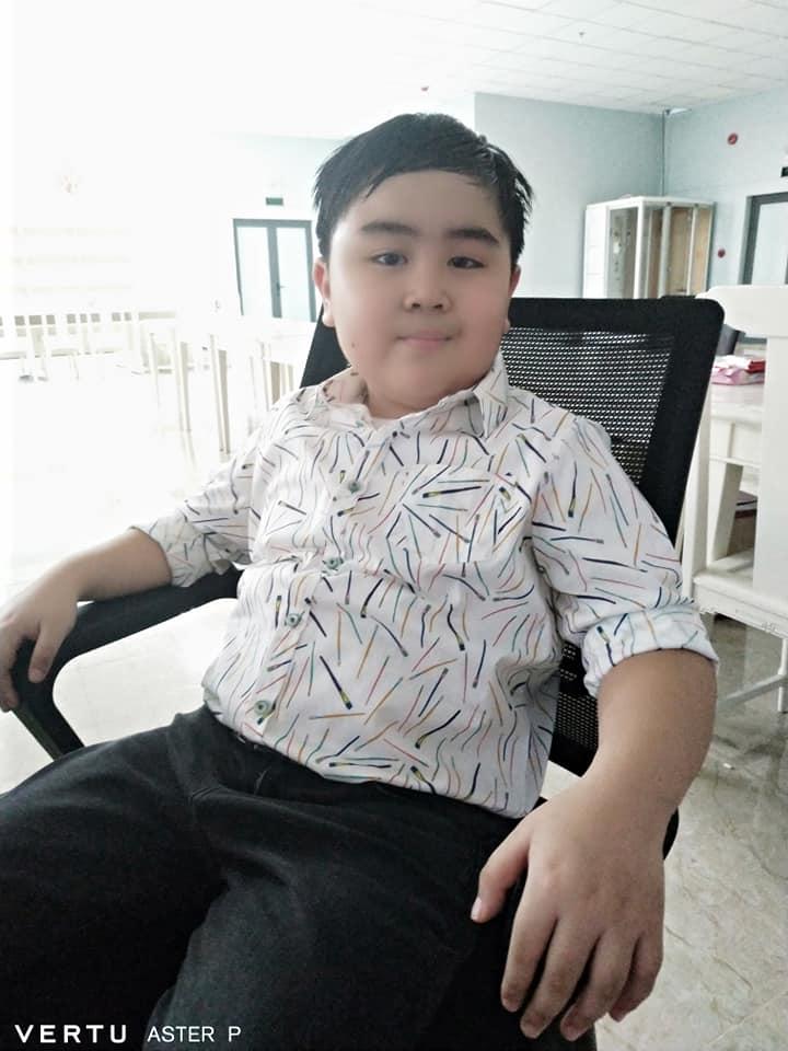 Bà Phương Hằng lần đầu khoe ảnh chụp cận mặt cùng 6 con-8