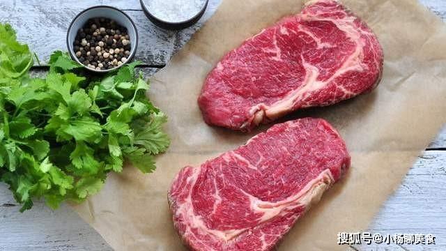 3 phần thịt đắt xắt ra miếng của con bò đầu bếp khuyên mua-2