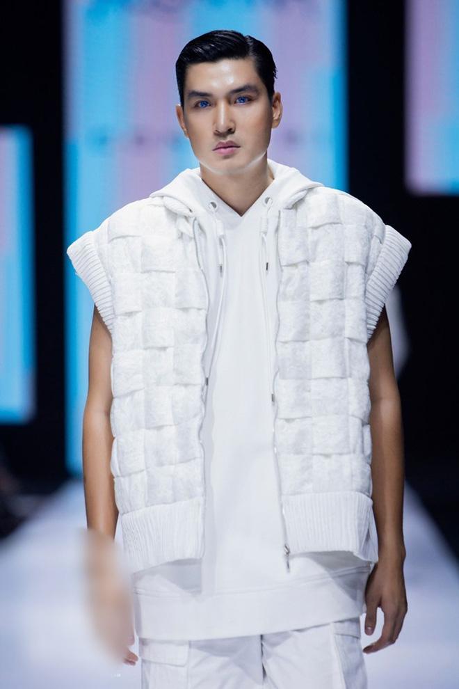 Không chỉ Trấn Thành, nhiều sao Việt cũng bị mũi gió thổi!-17