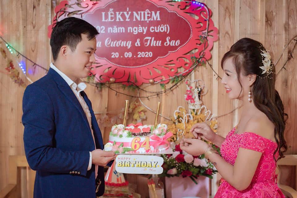 Đầu tư chụp hình 3 năm ngày cưới, cô dâu 64 tuổi bị mắng sốc óc-5