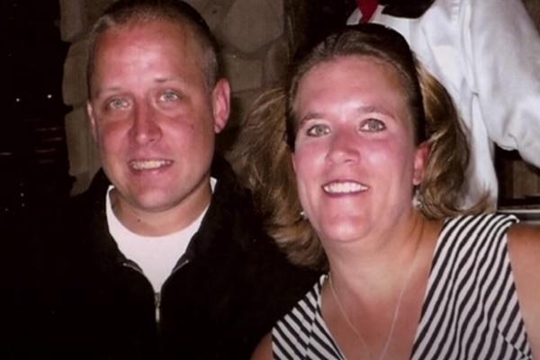 Cay mắt cảnh bố ung thư vẫn cố nằm cáng dắt tay con gái vào lễ đường-5