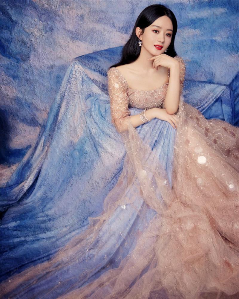 Triệu Lệ Dĩnh bị hạn chế thời lượng lên sóng vì bê bối?-4