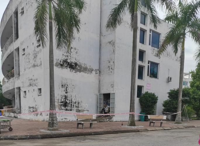 Hải Dương: Bệnh nhân chết bất thường trong kho rác sau khi mất tích-1