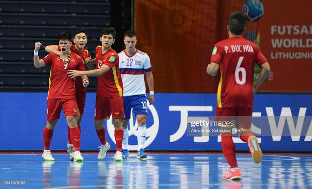 HLV trưởng đội tuyển Futsal Việt Nam nhiễm Covid-19-1