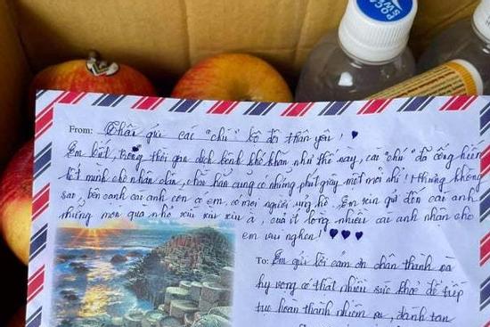 Hũ tro cốt người đàn ông mất vì Covid-19 và chiếc phong bì giấu kín