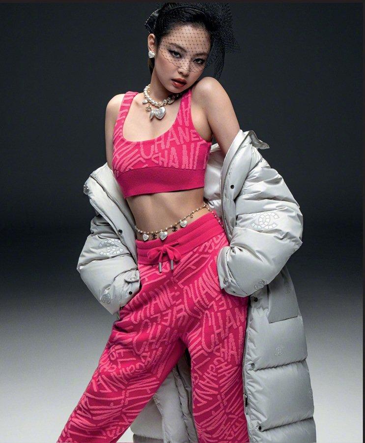 Lee Yoo Mi - một trong những người mẫu nổi tiếng của Hàn Quốc - luôn được người hâm mộ săn đón. Hãy xem những bức ảnh mới nhất của cô ấy tại đây, và bạn sẽ không thể rời mắt khỏi những đường cong nóng bỏng của Lee Yoo Mi.
