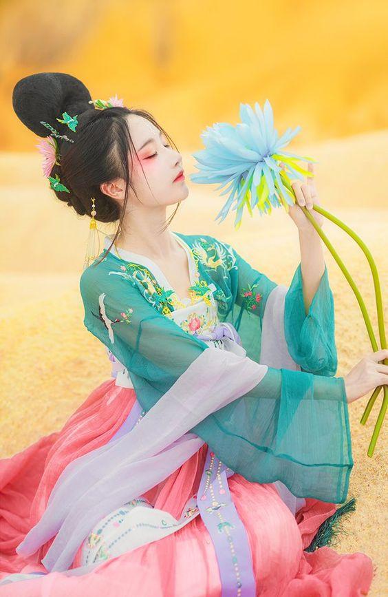 Thiên Bình theo đuổi cái đẹp, chung thủy trong tình yêu-2