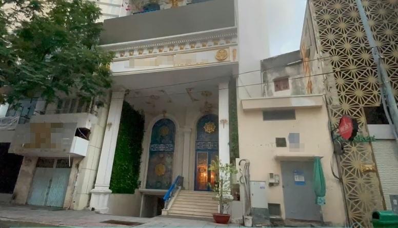 Nữ đại gia mắng rình quay biệt thự, Trang Trần cãi lại gắt-2