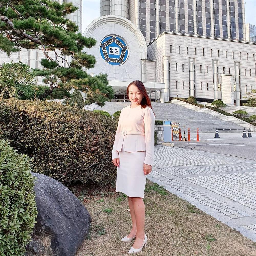 Cô gái người Việt đóng phim cùng Honey Lee-5